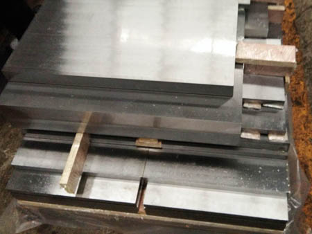Cleaning and surface treatment of NM500 abrasion resistant steel plate