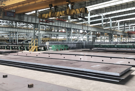 What are the advantages and disadvantages of carbon steel?